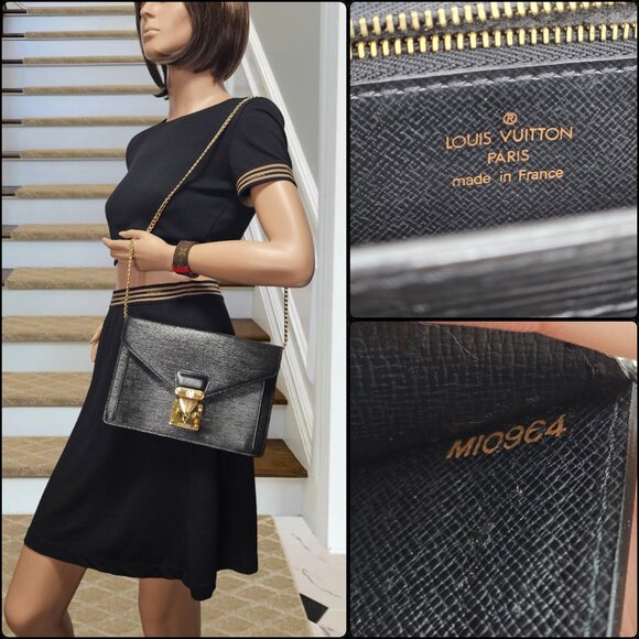 Louis Vuitton  Epi Pochette Dragonne Clutch - Picture 4 of 17